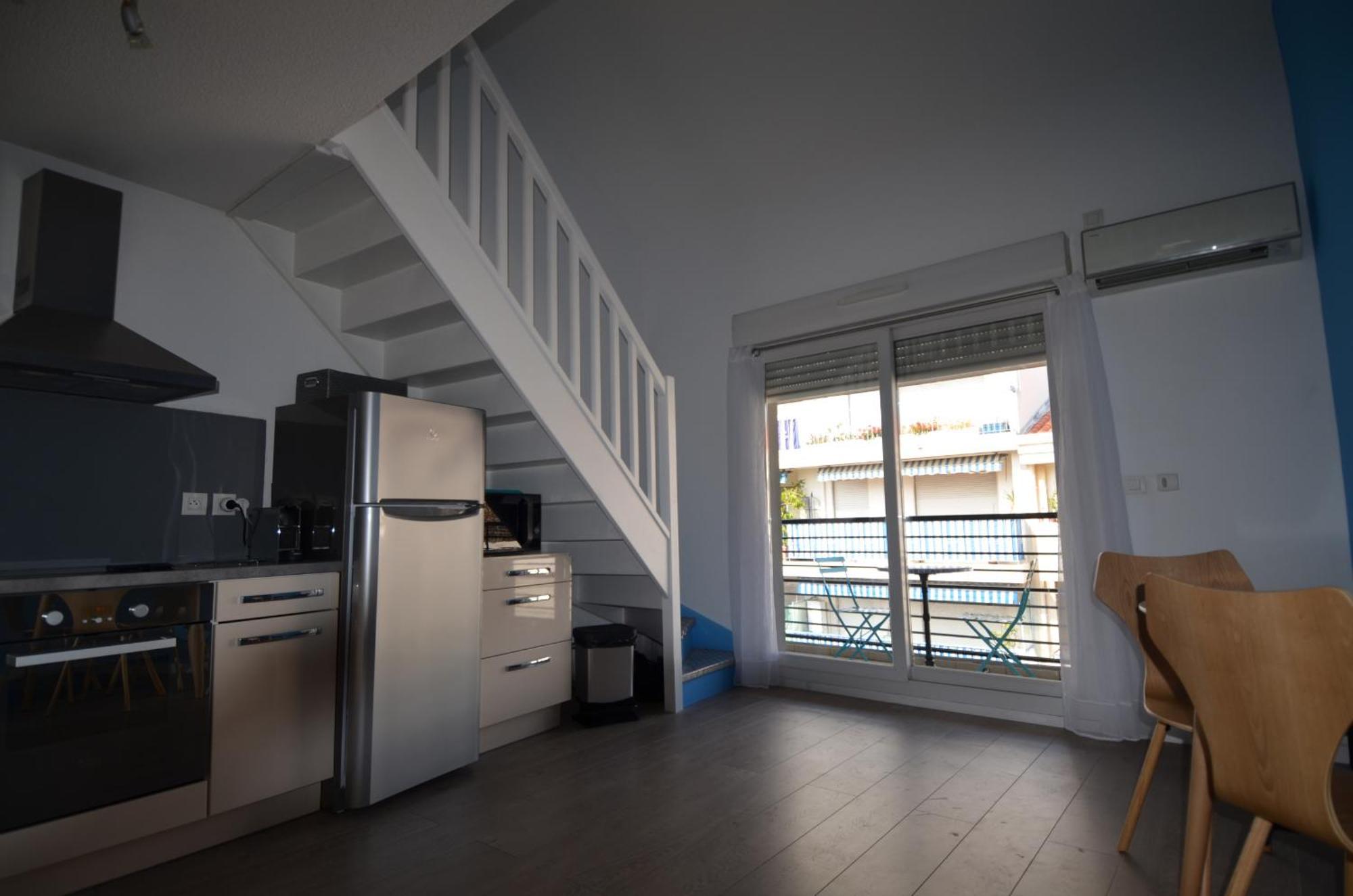 Tobias - Appartement Duplex 4 Personnes Quartier Riquier Niza Exterior foto