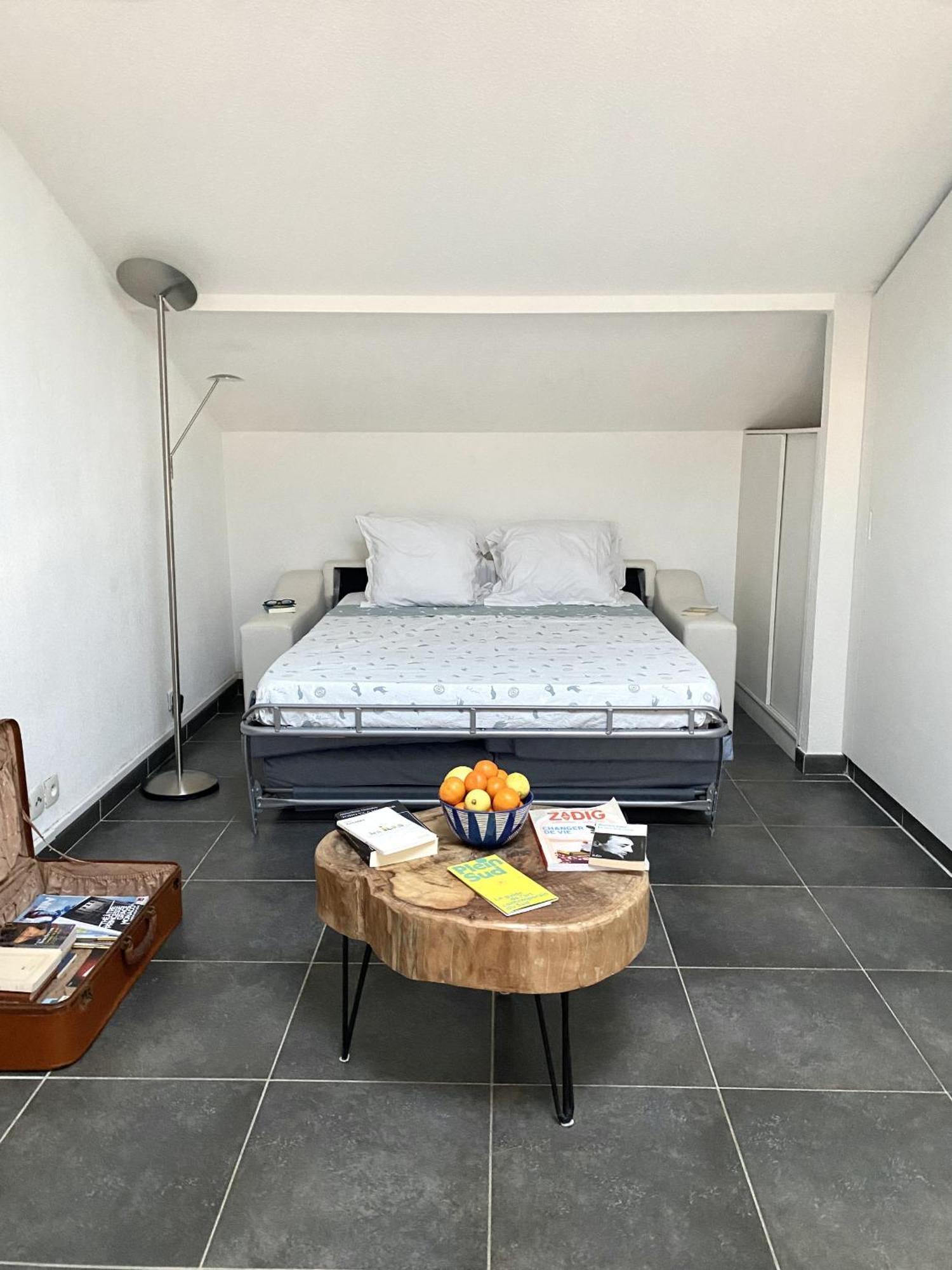 Tobias - Appartement Duplex 4 Personnes Quartier Riquier Niza Exterior foto
