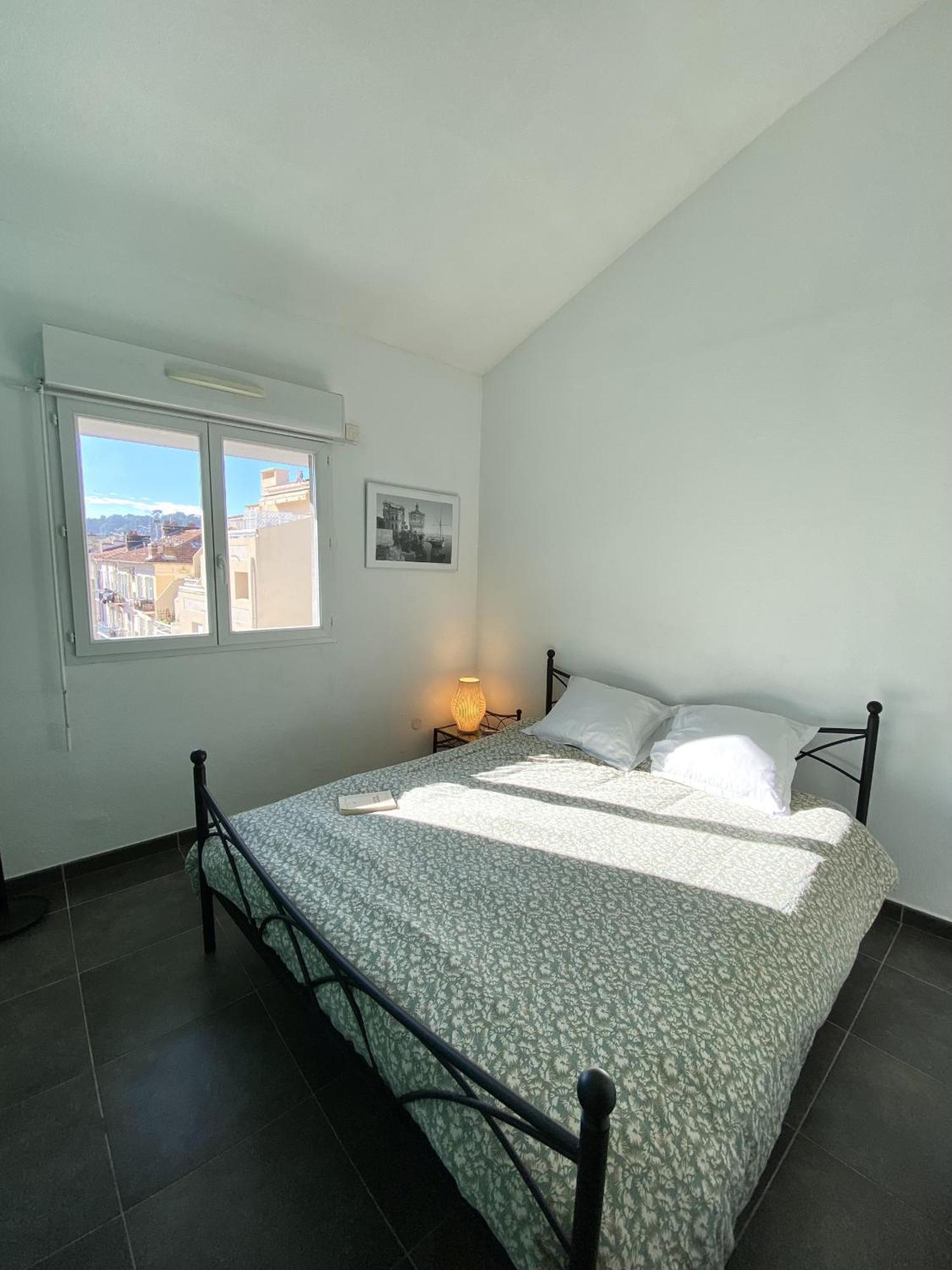 Tobias - Appartement Duplex 4 Personnes Quartier Riquier Niza Exterior foto